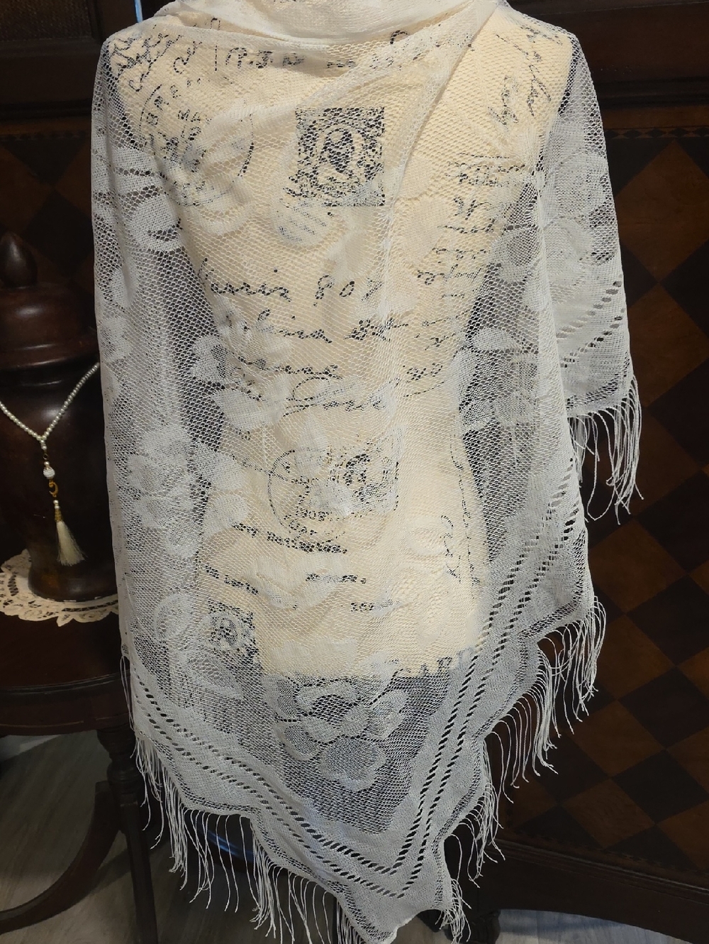 Lightweight Off White Fringe Scarf/Wrap - Picture 10 of 10